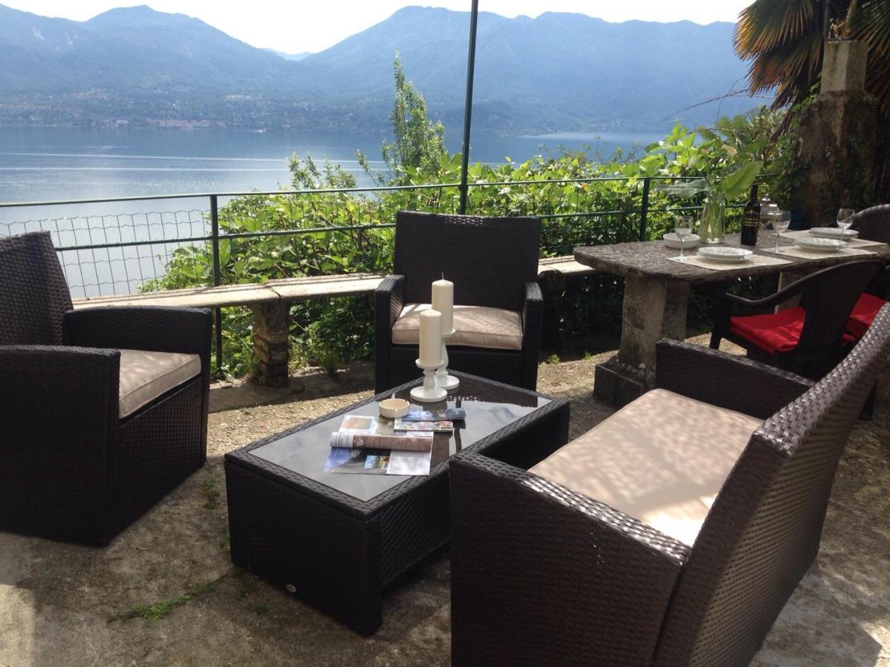 Residenza Le Camelie Apartment Oggebbio Luaran gambar