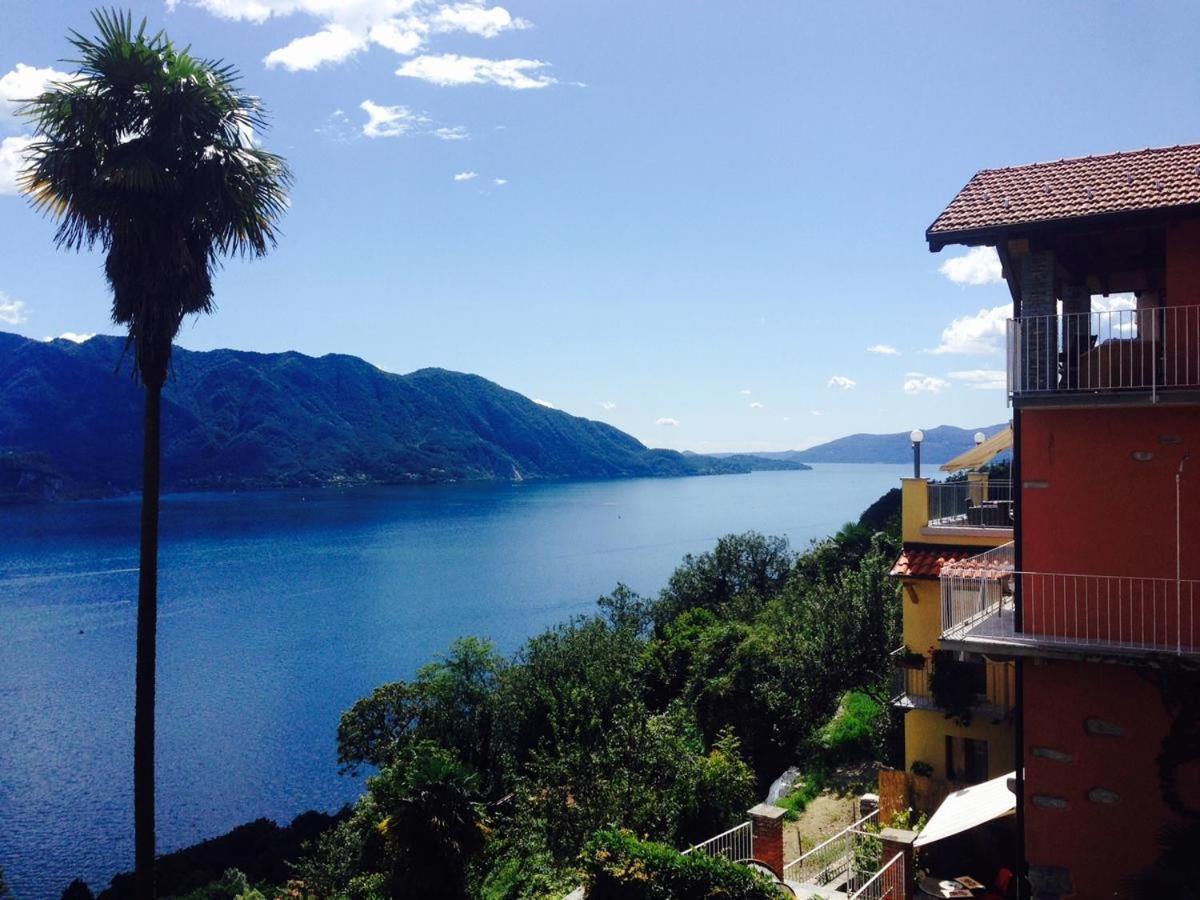 Residenza Le Camelie Apartment Oggebbio Luaran gambar