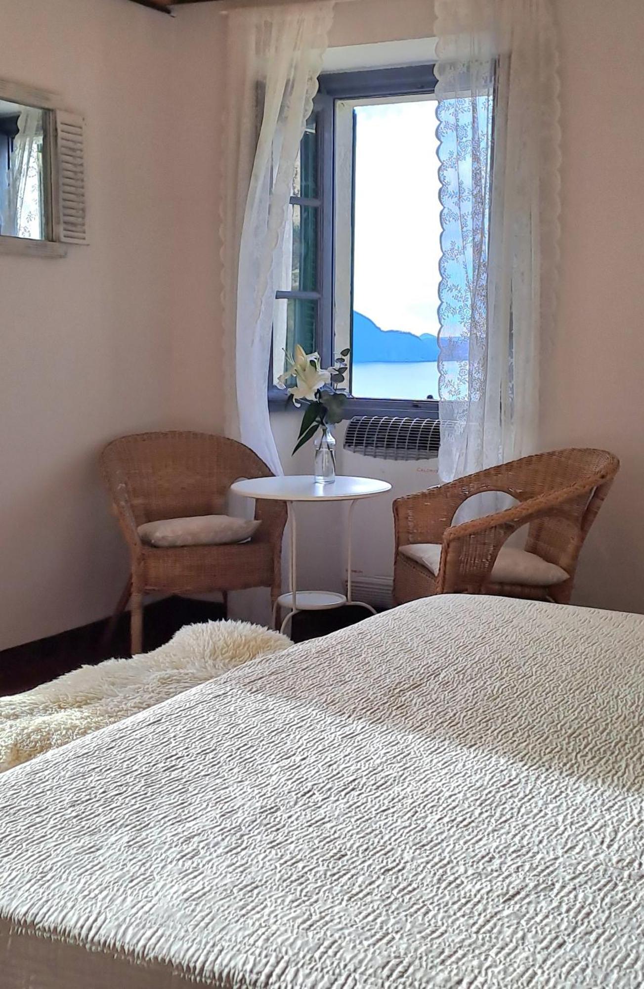 Residenza Le Camelie Apartment Oggebbio Luaran gambar