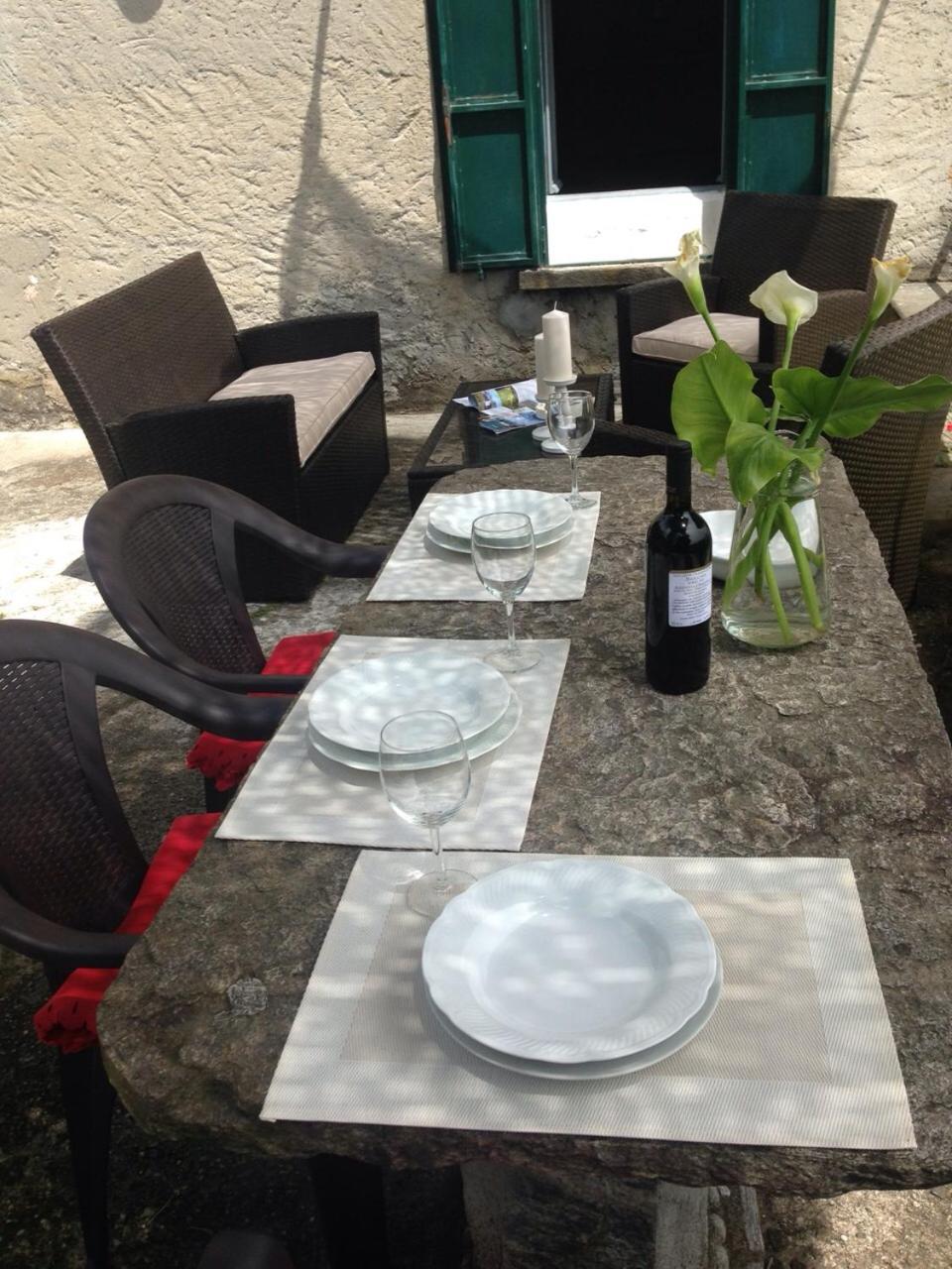 Residenza Le Camelie Apartment Oggebbio Luaran gambar