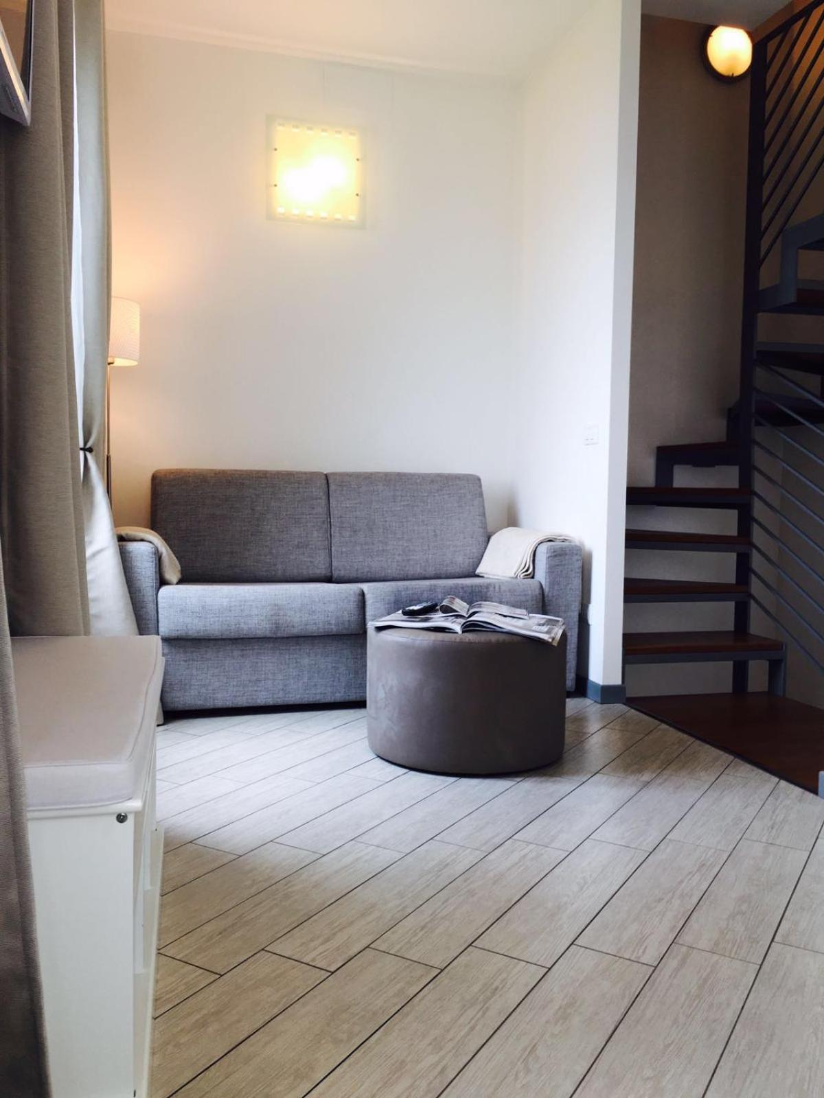 Residenza Le Camelie Apartment Oggebbio Luaran gambar
