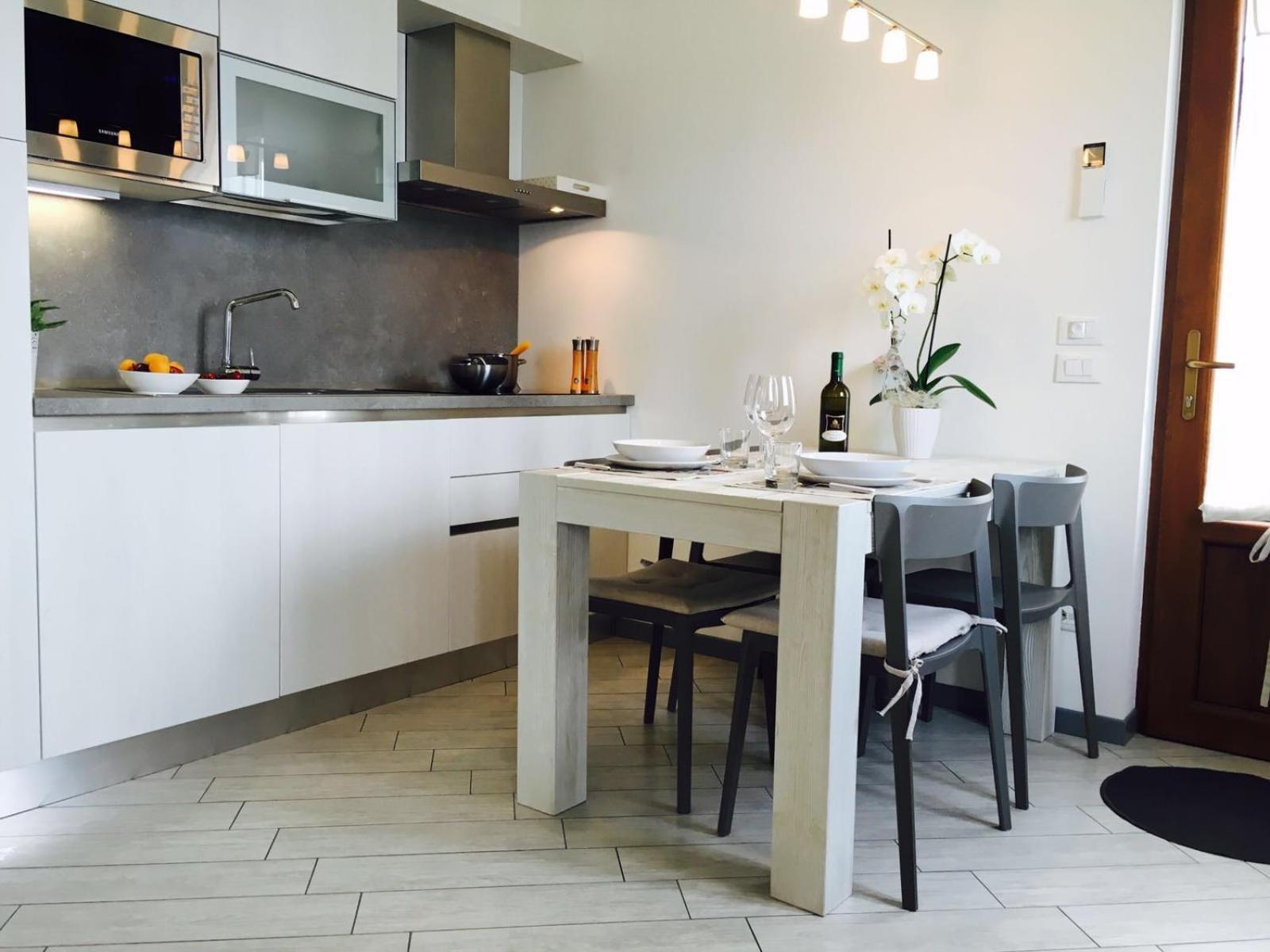 Residenza Le Camelie Apartment Oggebbio Luaran gambar